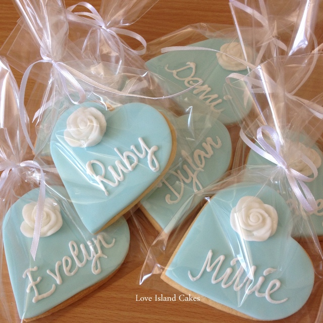 Rose heart cookies in blue and white