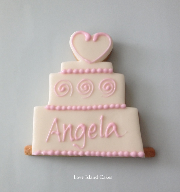 Wedding cake cookie in pink