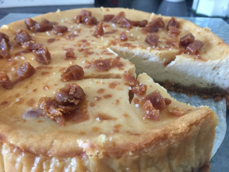 Salted caramel baked cheesecake