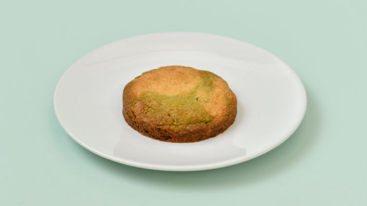 Pistachio and white chocolate cookie